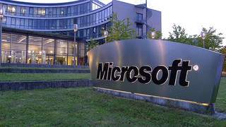 Microsoft Deutschland-Zentrale in Unterschleißheim. CC-Foto von teezeh. https://creativecommons.org/licenses/by-sa/2.0/